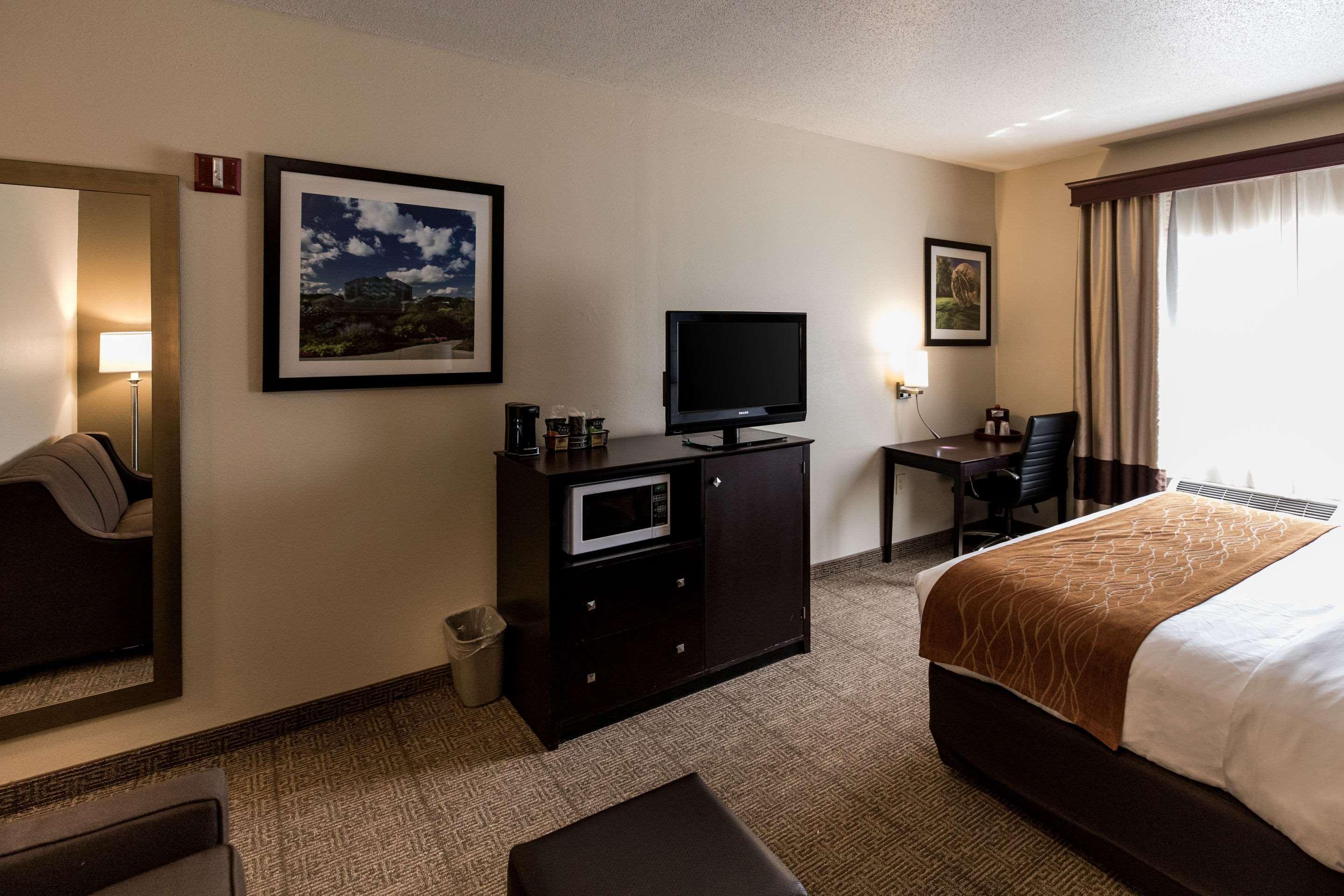 Comfort & Hotel Paw Paw