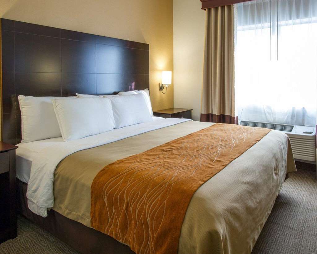 Hotel Comfort &